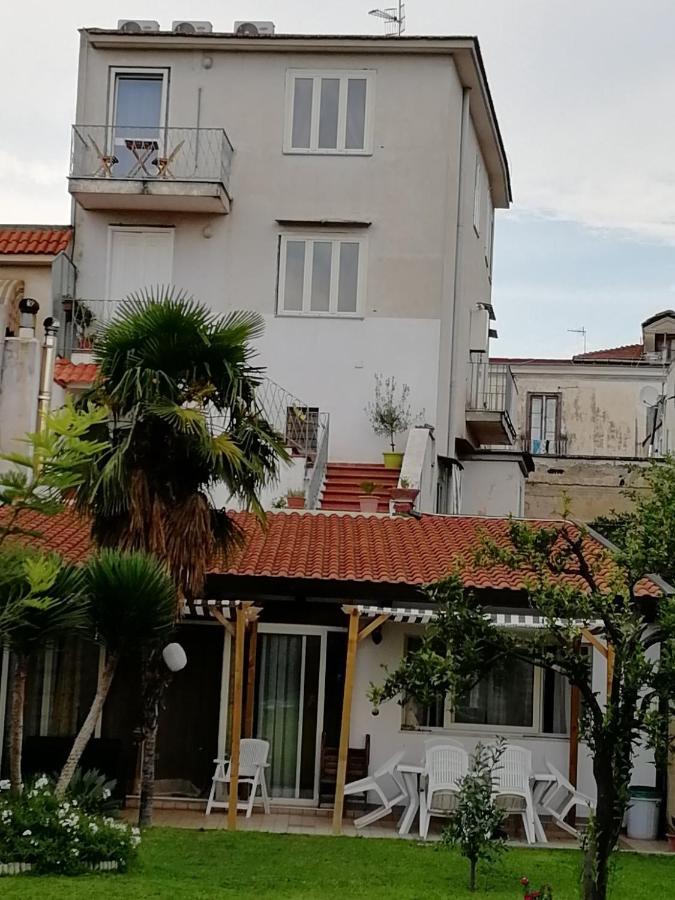 Bed and Breakfast Casa Castellano Nola Esterno foto